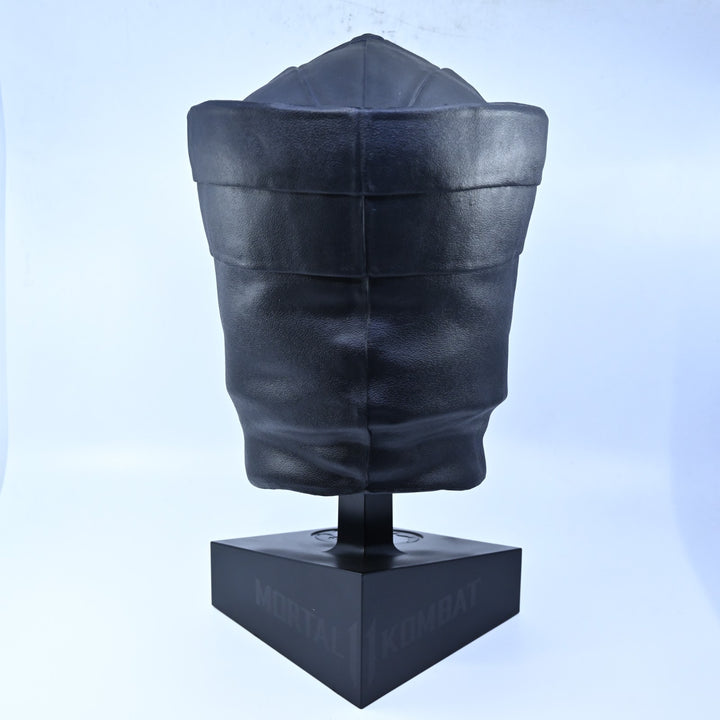 Mortal Kombat 11 Ultimate Kollector's Edition - Sub-Zero - 1/1 Model Head