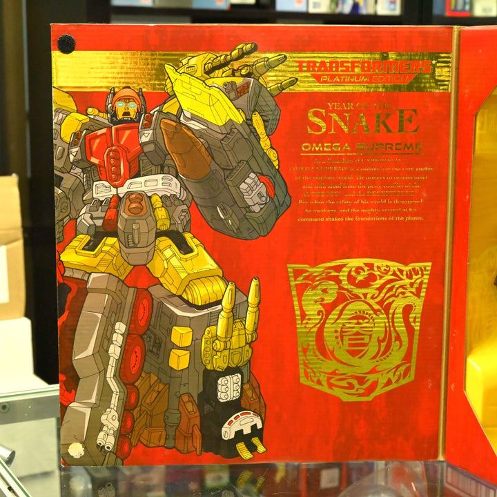 SEALED! Omega Supreme - Year of the Snake - Platinum Edition - Transformers Toy