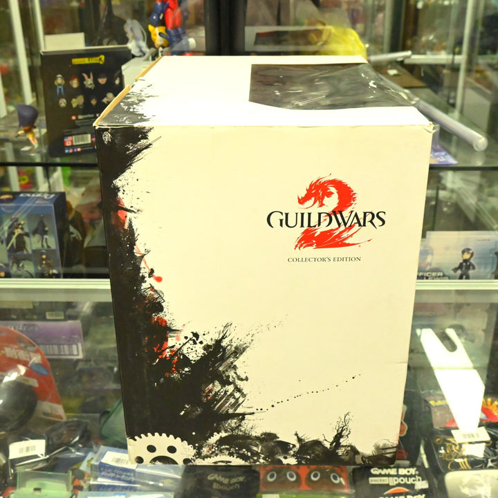 AS NEW! Guild Wars 2 Collectors Edition - PC Game / Figure