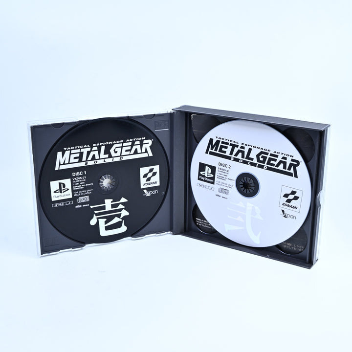 Metal Gear Solid - Sony Playstation 1 / PS1 Game + Manual - NTSC-J - MINT DISC!