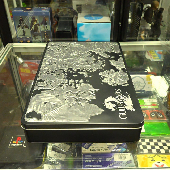 AS NEW! Guild Wars 2 Collectors Edition - PC Game / Figure