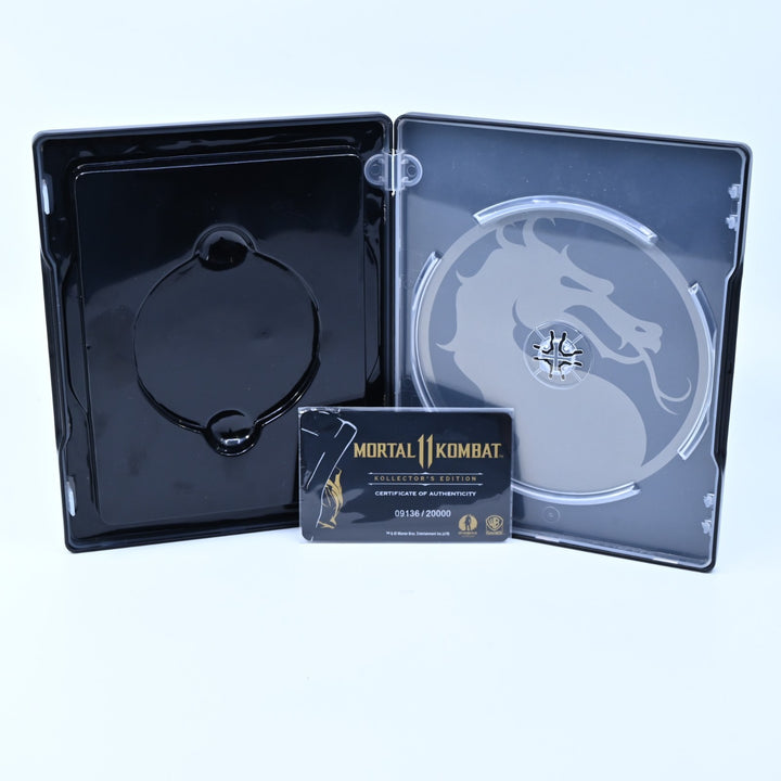 Mortal Kombat 11 Kollector's Edition - Scorpion - 1/1 Model Head