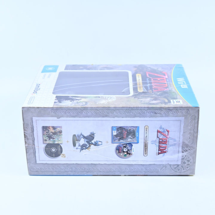The Legend of Zelda: Twilight Princess + Wolf Link Amiibo - Nintendo Wii U Game
