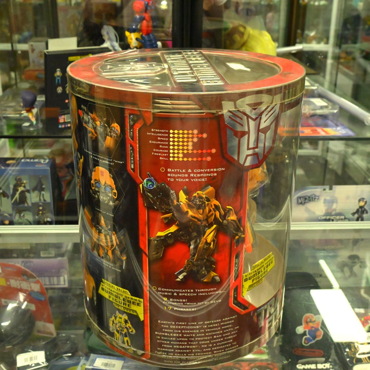 Ultimate Bumblebee - Titanium Series Animatronic Bumblebee - Transformer