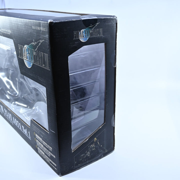 Cloud Strife & Hardy-Daytona - Final Fantasy VII Play Arts Vol.1 - Action Figure