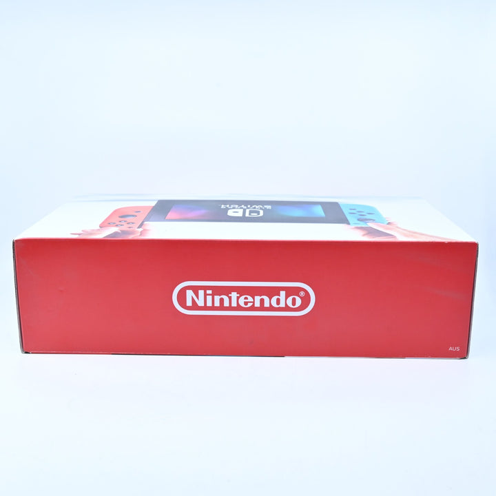 Blue / Red XAW7002 Serial - Nintendo Switch Boxed Console - PAL - FREE POST!