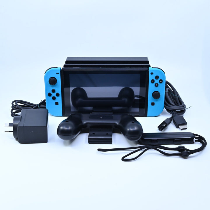 Blue / Blue - XKW700170 - Nintendo Switch Console - PAL - FREE POST!