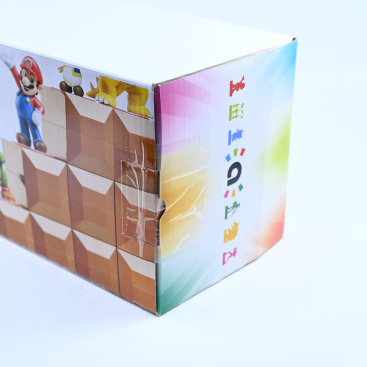 SEALED! End Level Display for Amiibo's - Nintendo - Toy