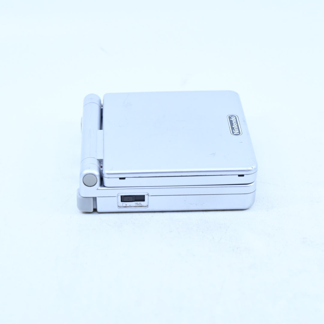 Silver - AGS-001 - Nintendo Gameboy Advance / GBA SP Console - PAL