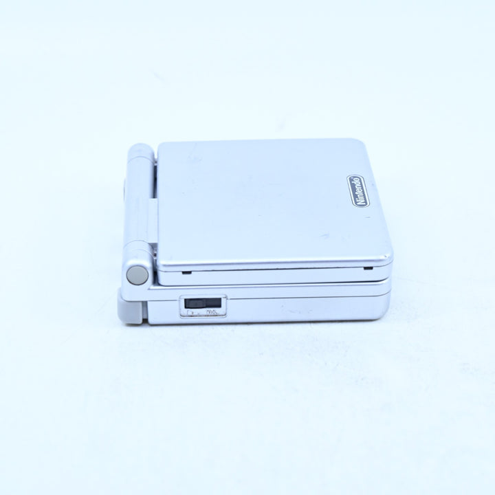 Silver - AGS-001 - Nintendo Gameboy Advance / GBA SP Console - PAL