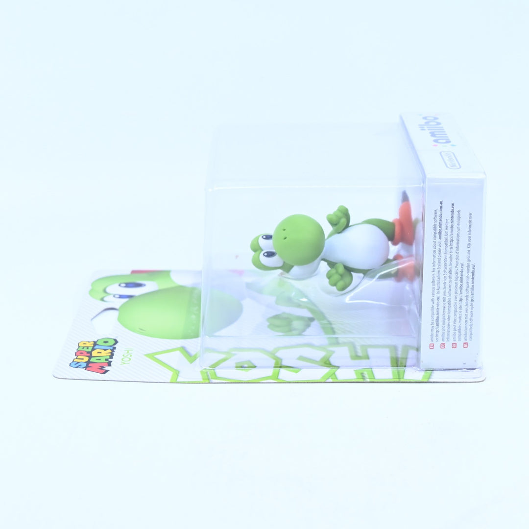 SEALED! Yoshi Amiibo - Super Mario - Nintendo - Toy