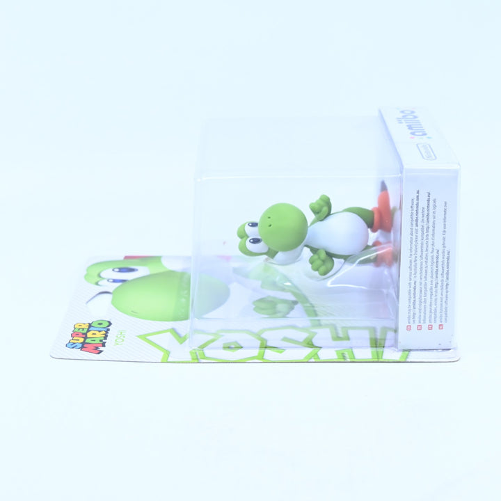 SEALED! Yoshi Amiibo - Super Mario - Nintendo - Toy