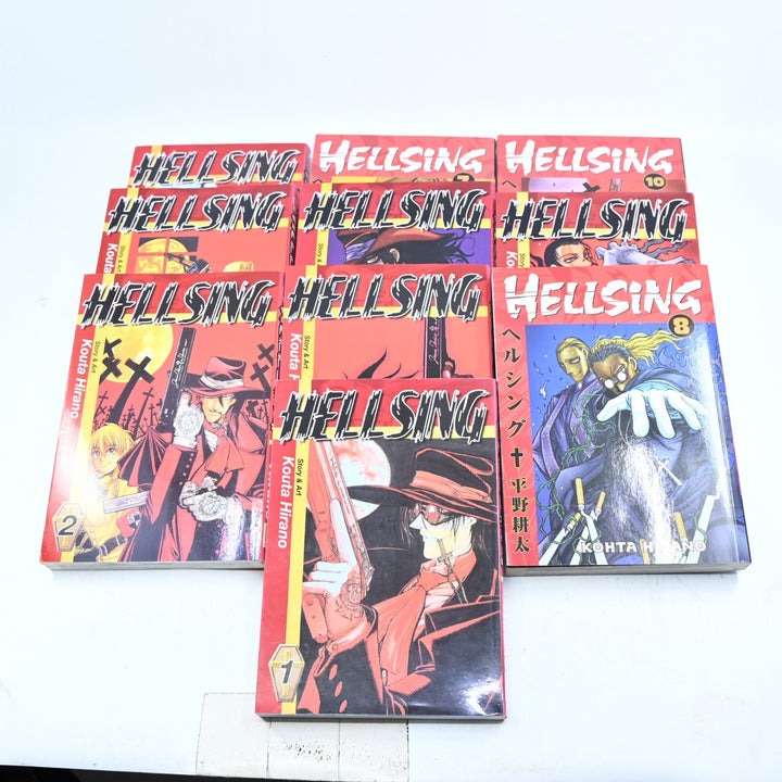 Hellsing Volumes 1-10 Mixed Lot - CY Manga / Dark Horse Manga - Manga