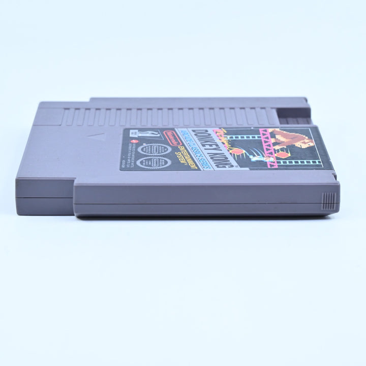 The Original Donkey Kong Arcade Classics Nintendo Entertainment System NES Game