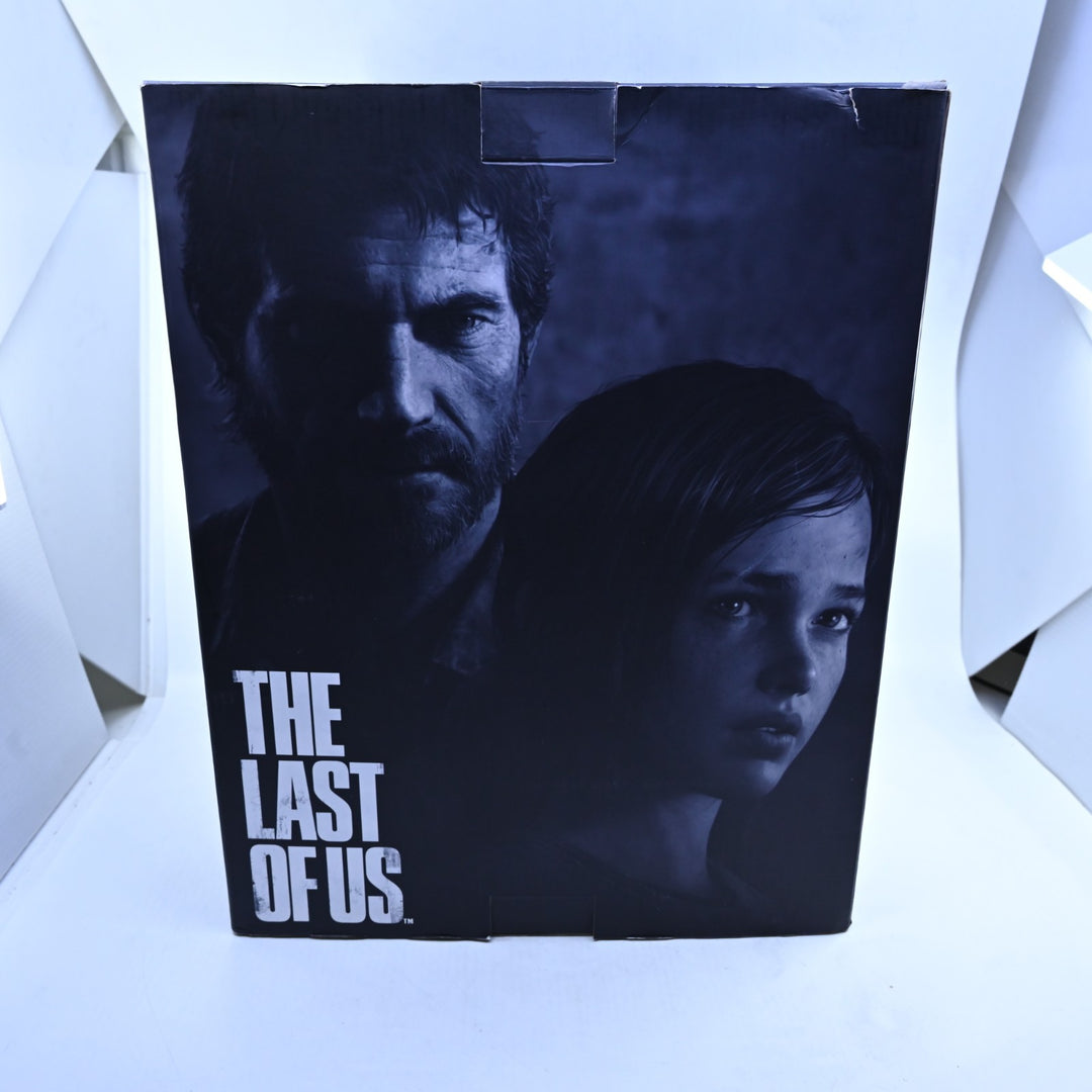 The Last of Us Post Pandemic Joel & Ellie Collector's Edition - Boxed Figure
