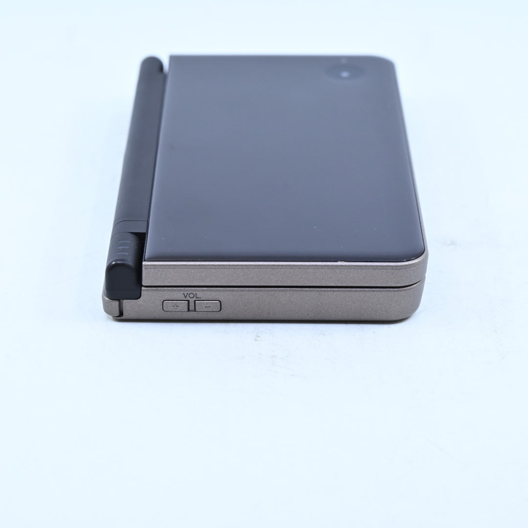 AS NEW! Bronze Nintendo DSi XL Boxed Console - AUS PAL - FREE POST!