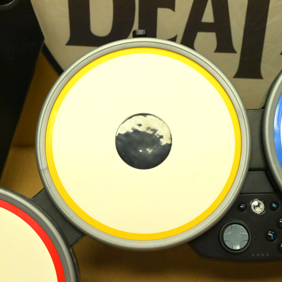 The Beatles Rock Band Bundle - Nintendo Wii Game + Manual - PAL - MINT DISC!