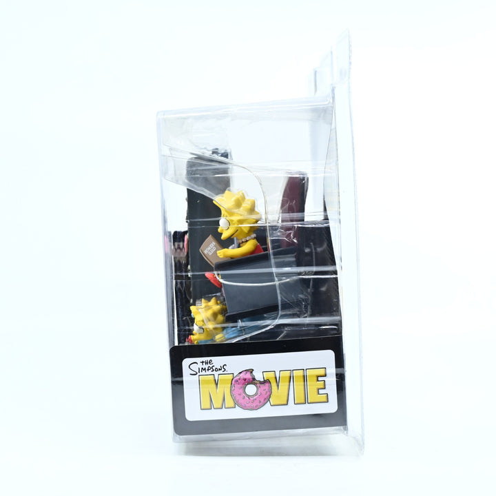 Movie Mayhem Lisa &amp; Maggie - The Simpsons Movie - McFarlane Toys - Toy