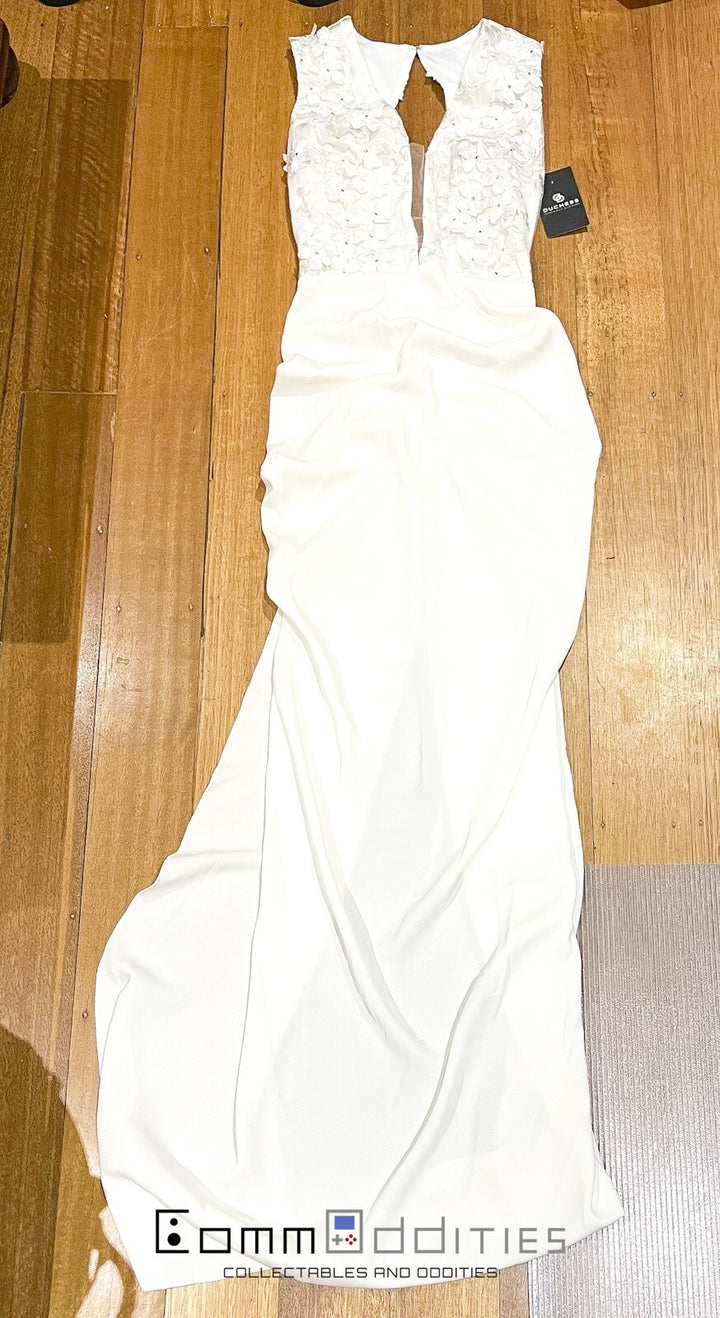 NEW Duchess Boutique- Mariah Ivory Wedding/ Evening Dress/ Gown- Size 2 RRP $740