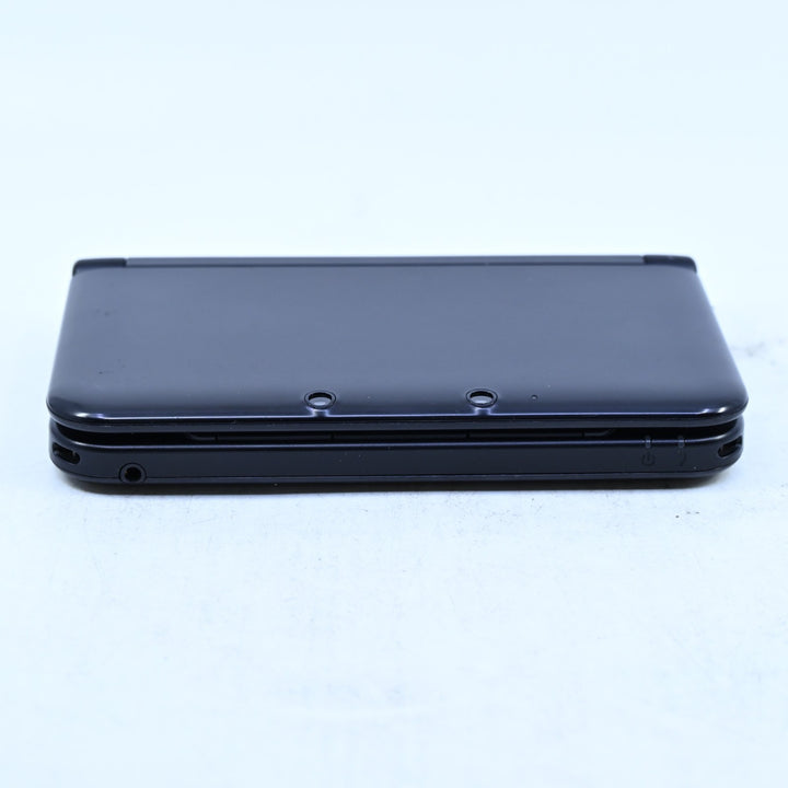SPR-001(USA) Black - Nintendo 3DS Console XL + 32 GB Card - PAL - FREE POST!