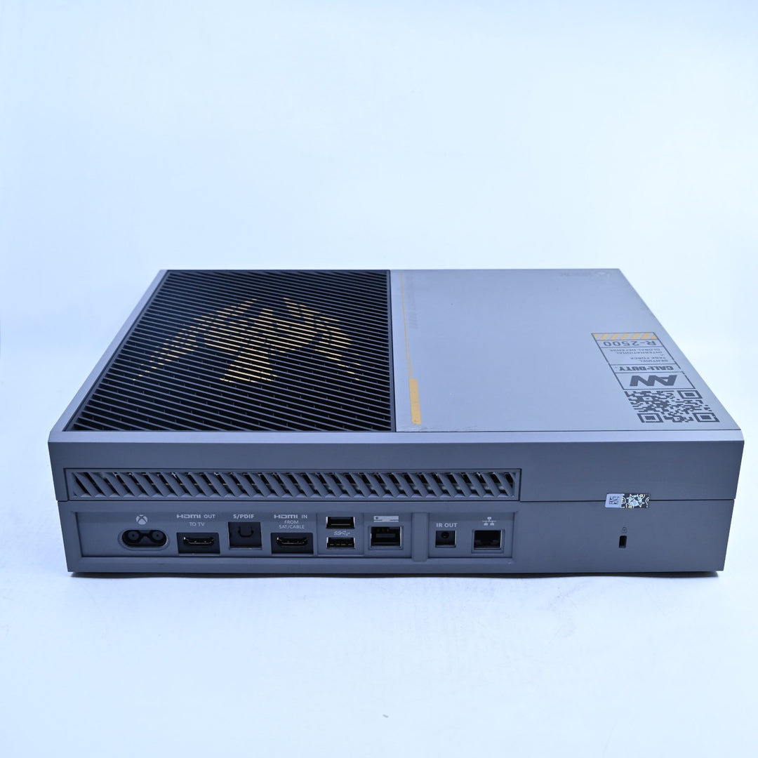 Call of Duty Advanced Warfare - Limited Edition - 1TB - Xbox One Boxed Console