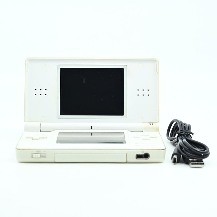 White - Nintendo DS Lite Console - PAL - FREE POST!