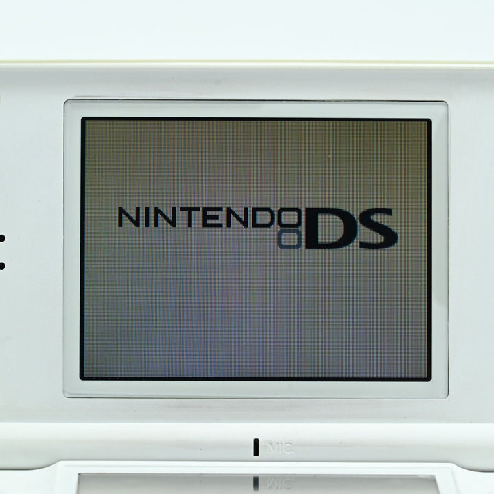 White - Nintendo DS Lite Console - PAL - FREE POST!