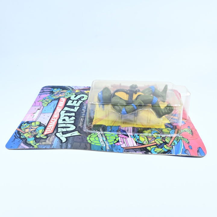 Leonardo - Teenage Mutant Ninja Turtles / TMNT - Playmates 1980's Figure - Toy