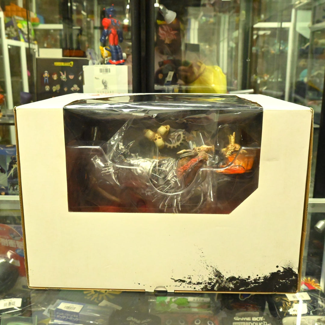 AS NEW! Guild Wars 2 Collectors Edition - PC Game / Figure