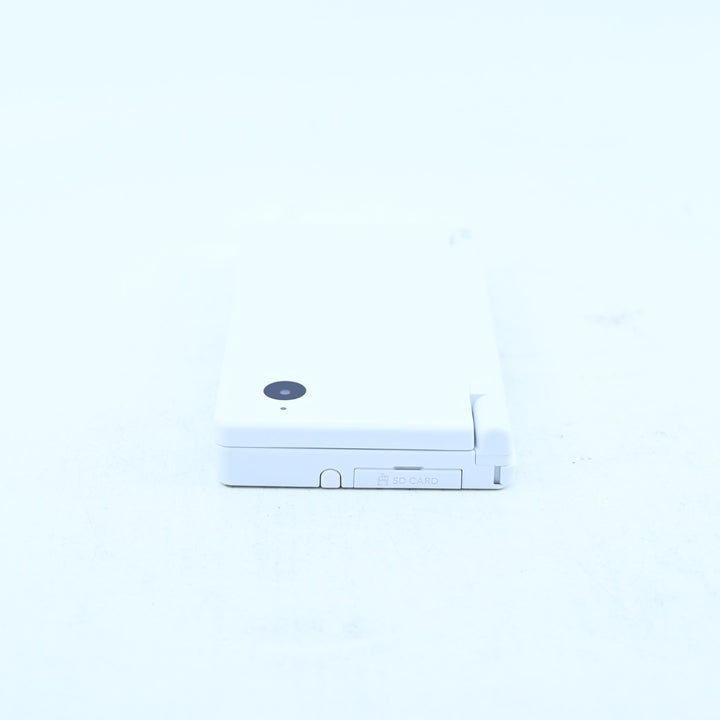 White - Nintendo DSi Console - TWL-001 - Includes 2GB SD - FREE POST!