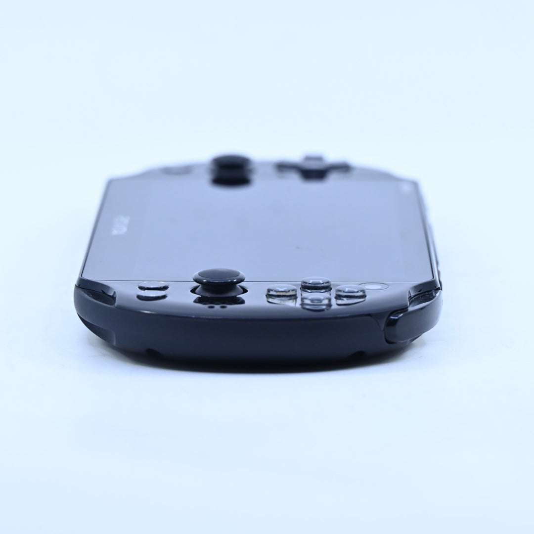 Black PS Vita Slim - 8GB card - Sony PS Vita Console - PAL - FREE POST!