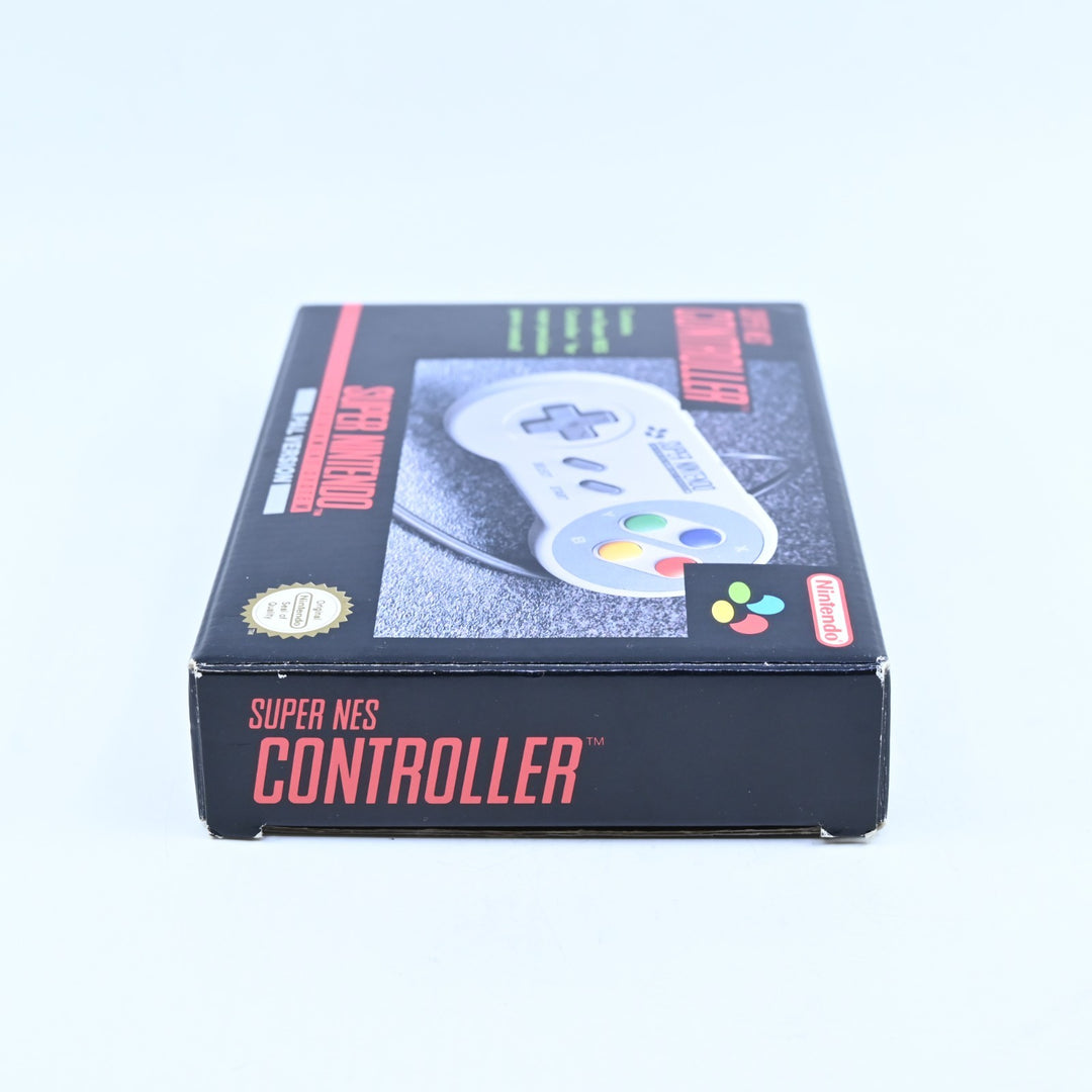 Official Super Nintendo SNES Boxed Controller - Super Nintendo / SNES Accessory