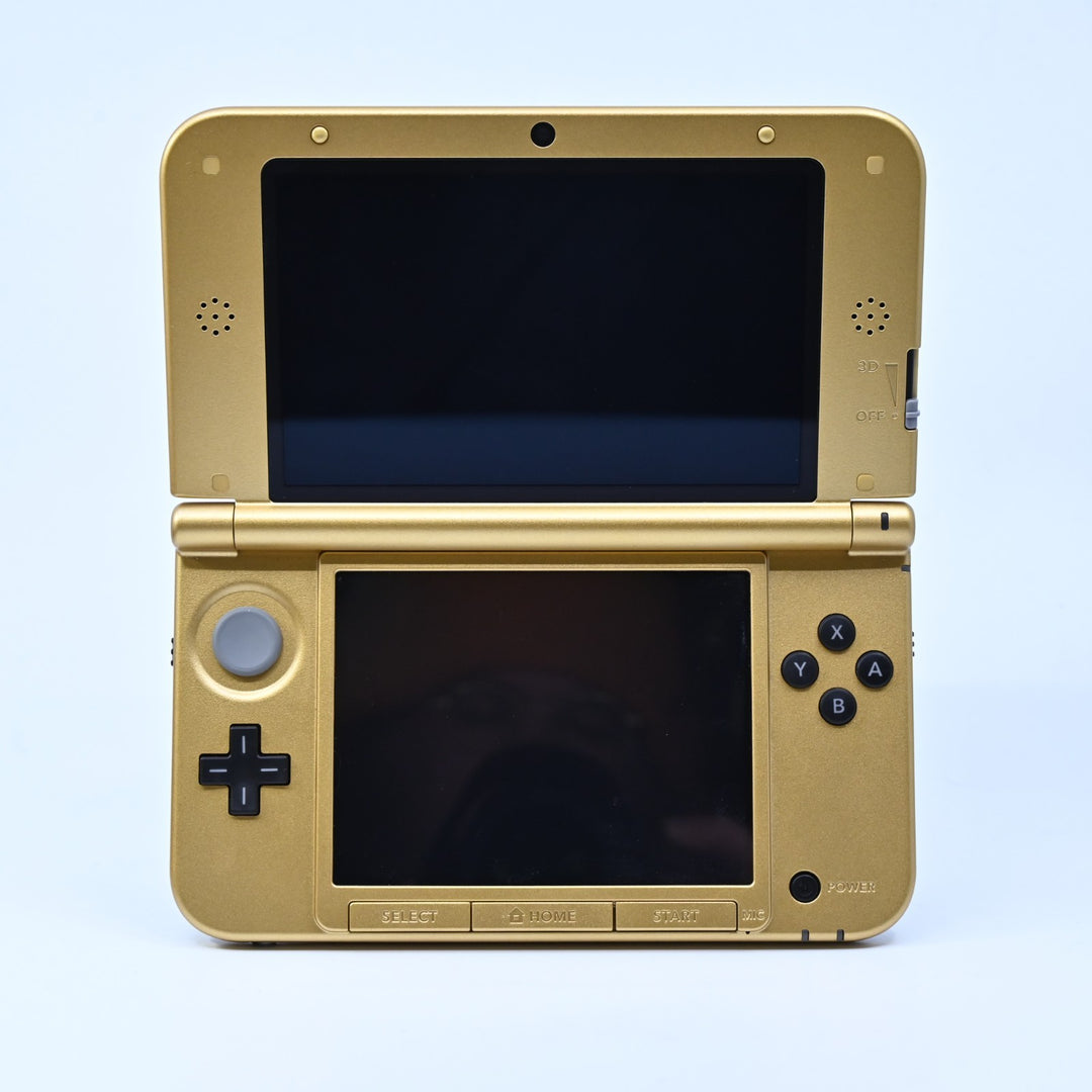 The Legend of Zelda: A Link Between Worlds Limited Edition Pack - Boxed 3DS