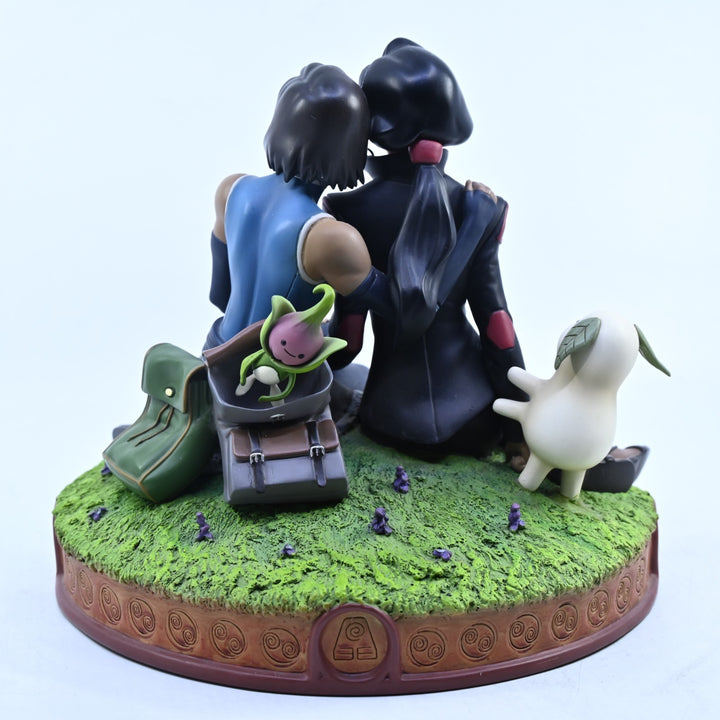 Korra and Asami Spirit World Statue - The Legend of Korra - Mondo - Anime Figure