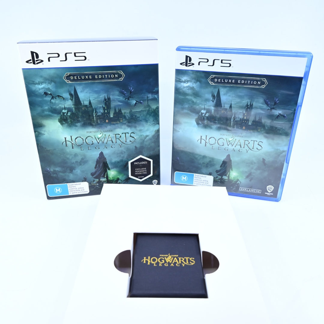 Hogwarts Legacy Deluxe Edition + Pin - Sony Playstation 5 / PS5 Game