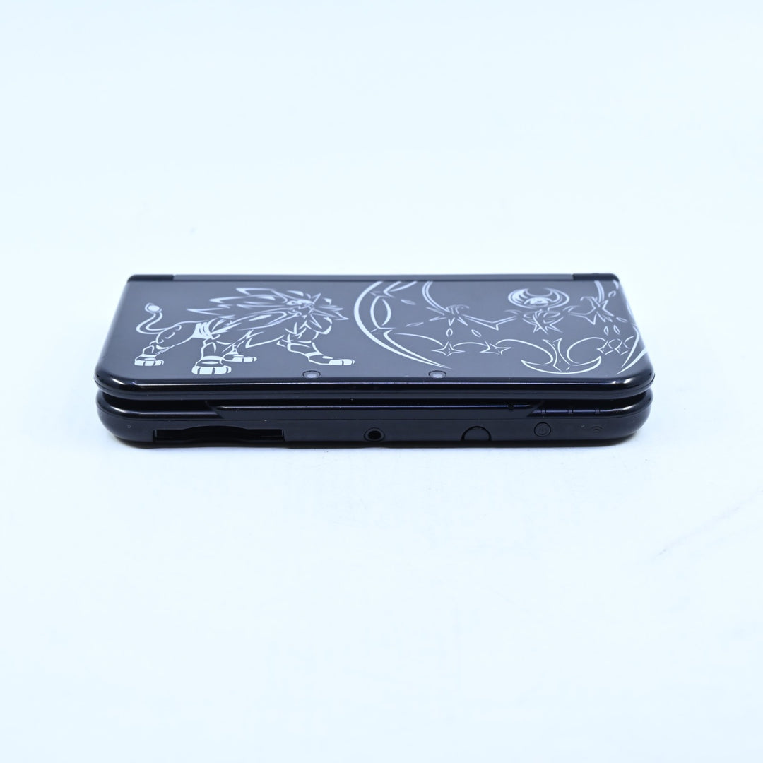 Pokemon Solgaleo & Lunala Edition 'New' Nintendo 3DS Console RED-001 Sun & Moon