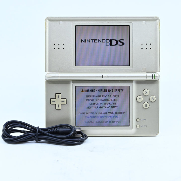 Legend of Zelda Phantom Hourglass Edition - Nintendo DS Lite Console - USG-001