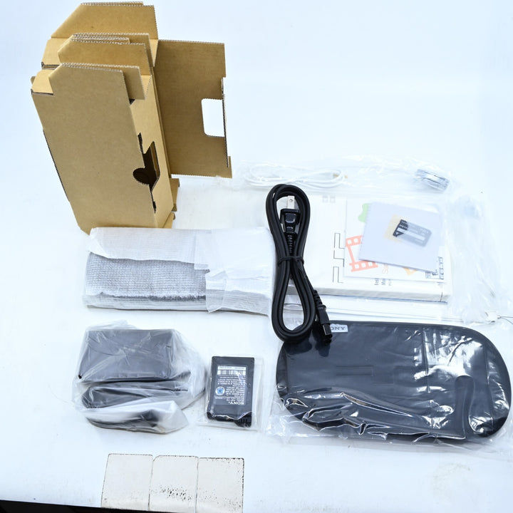 AS NEW! PSP 1000 1001 Value Pack - Sony PSP Boxed Console - Region Free