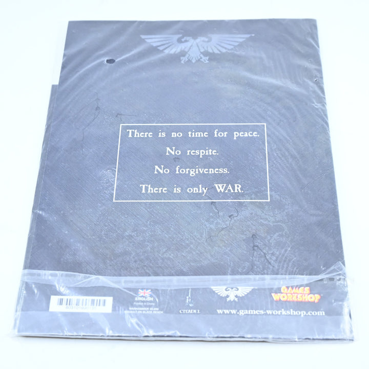 SEALED! Assult on Black Reach 5th Edition Starter Set Rule Books - Warhammer 40k