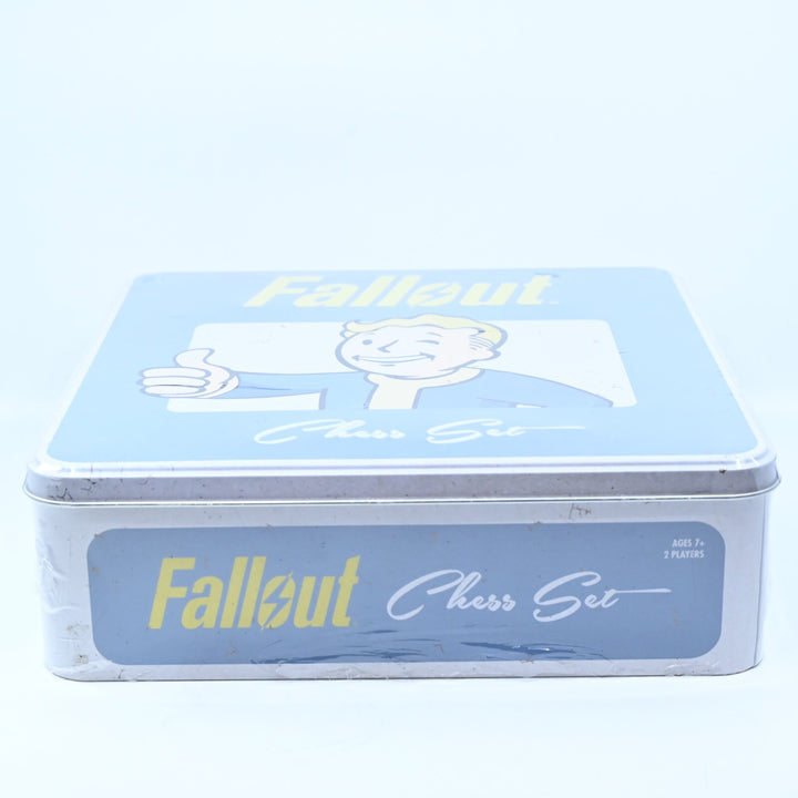 SEALED! Fallout Chess Set / Board Game - FREE POST!