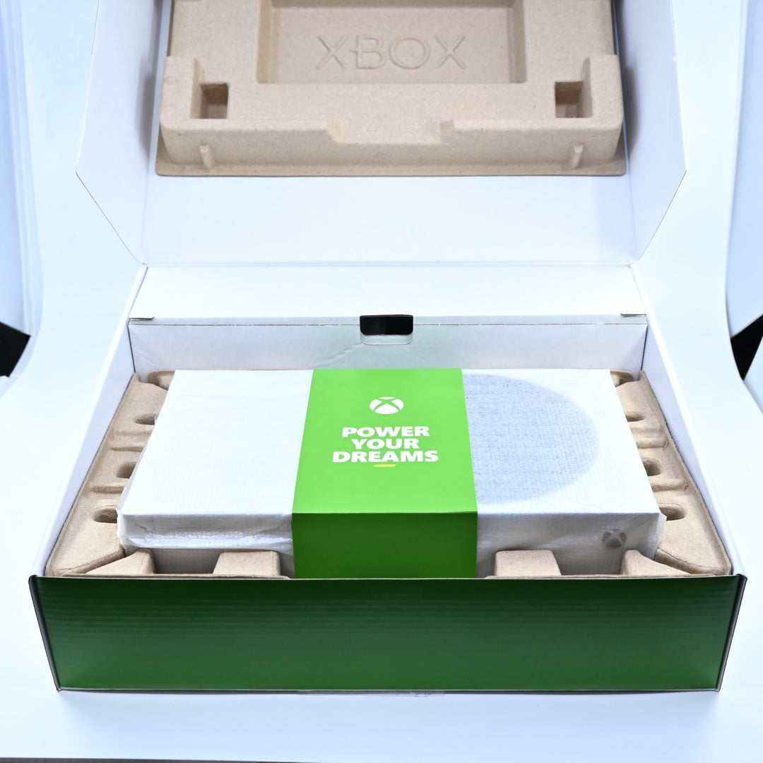 White 512GB - Xbox Series S Boxed Console - PAL - FREE POST!