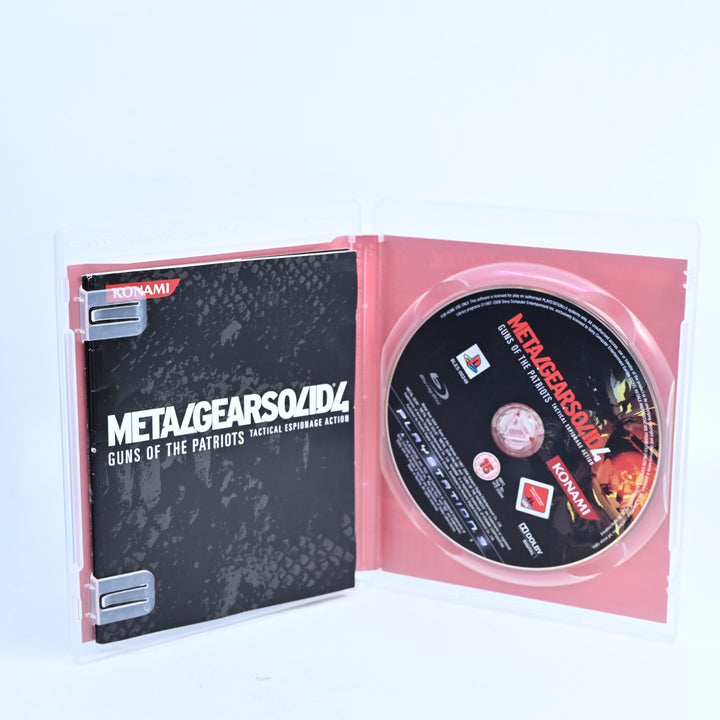 Metal Gear Solid 4: Guns of the Patriots - PS3 Game + Manual