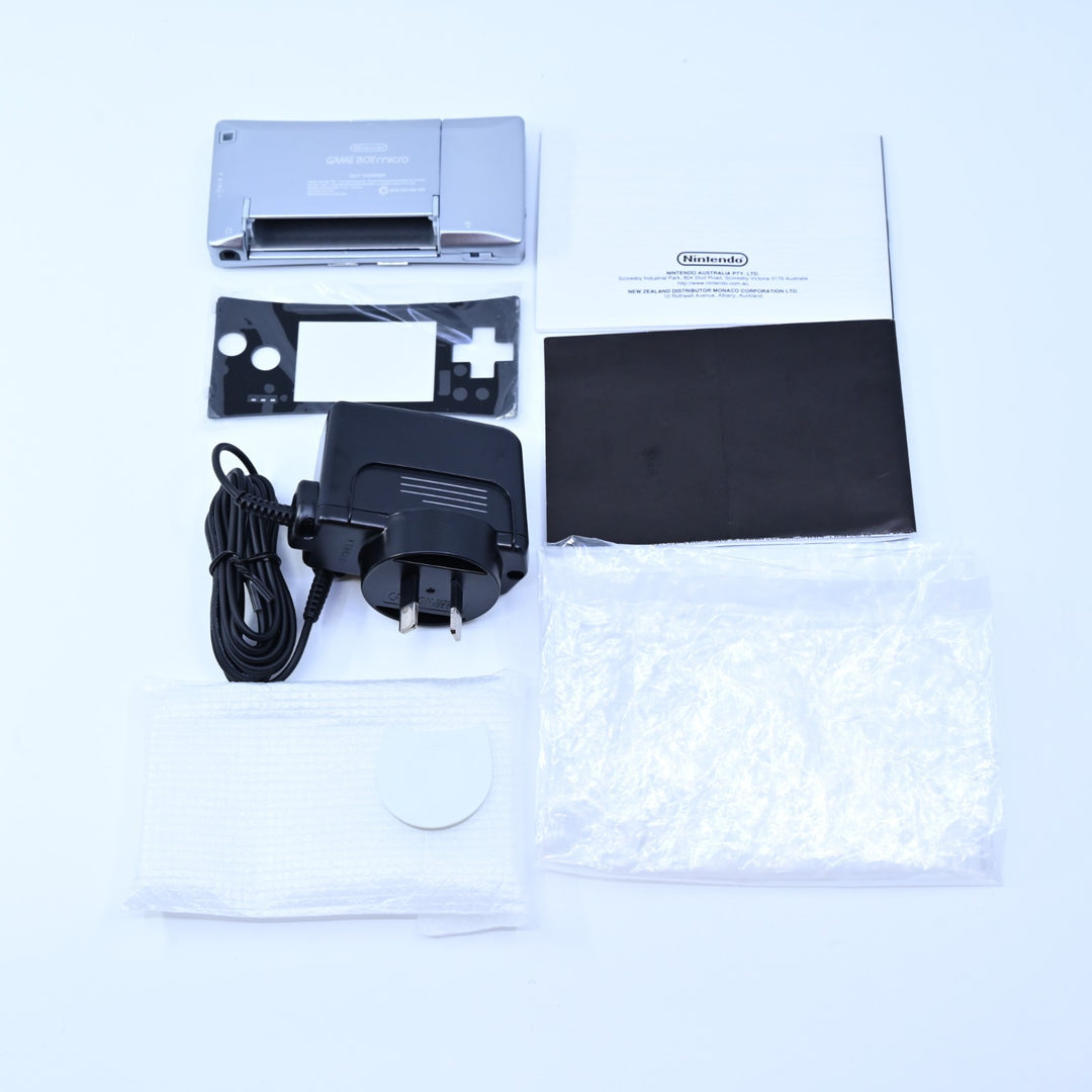 UNUSED! Silver Gameboy Micro - Nintendo Gameboy Micro Boxed Console