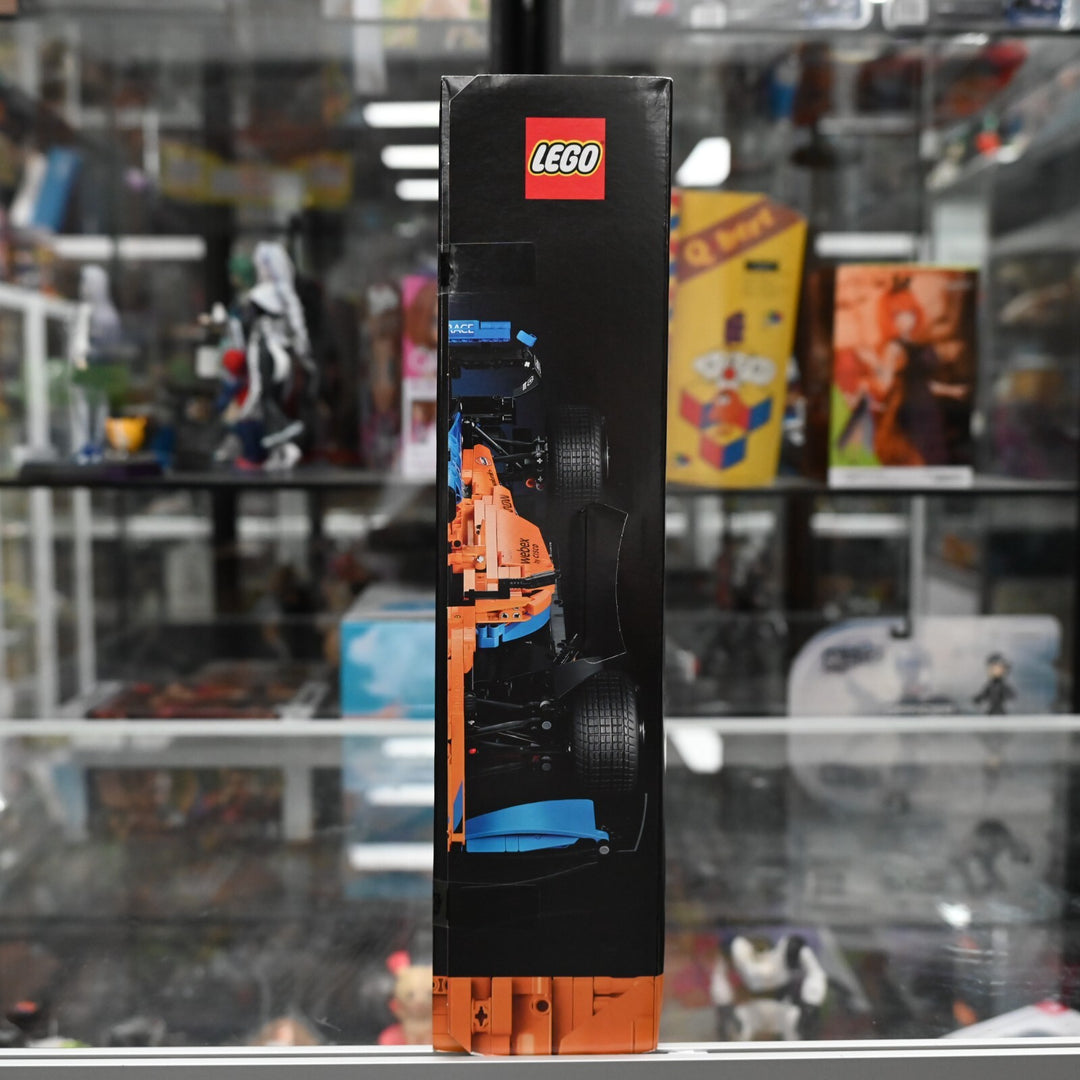 SEALED! - LEGO 42141 Technic Formula 1 McLaren - Race Car Model