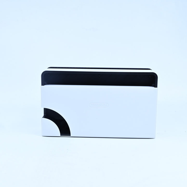 White - Nintendo Switch OLED Boxed Console - HEG-001 - FREE POST!