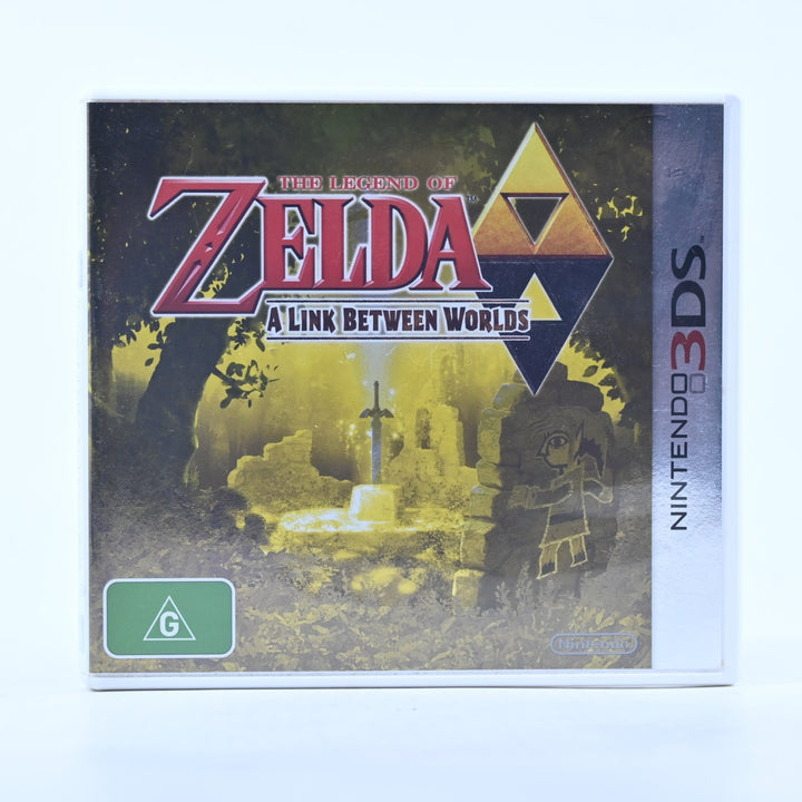 The Legend of Zelda: A Link Between Worlds - Nintendo 3DS Game - PAL + Manual