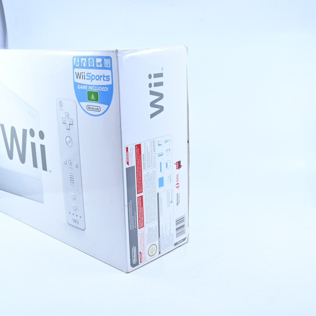 White - Nintendo Wii Boxed Console - PAL - FREE POST!