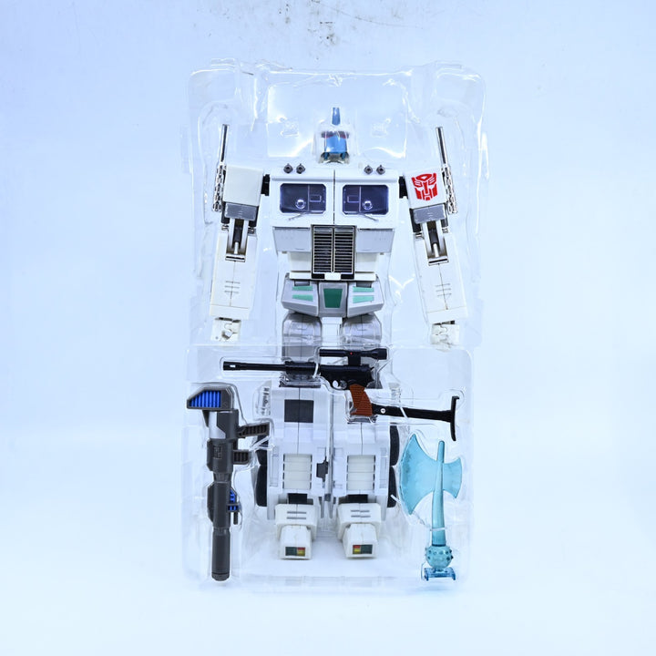 Takara Transformers Masterpiece MP-2 Cybertron Commander Ultra Magnus - Toy