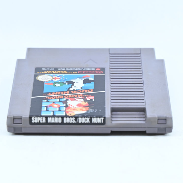 Super Mario Bros / Duck Hunt - Nintendo Entertainment System / NES Game - PAL