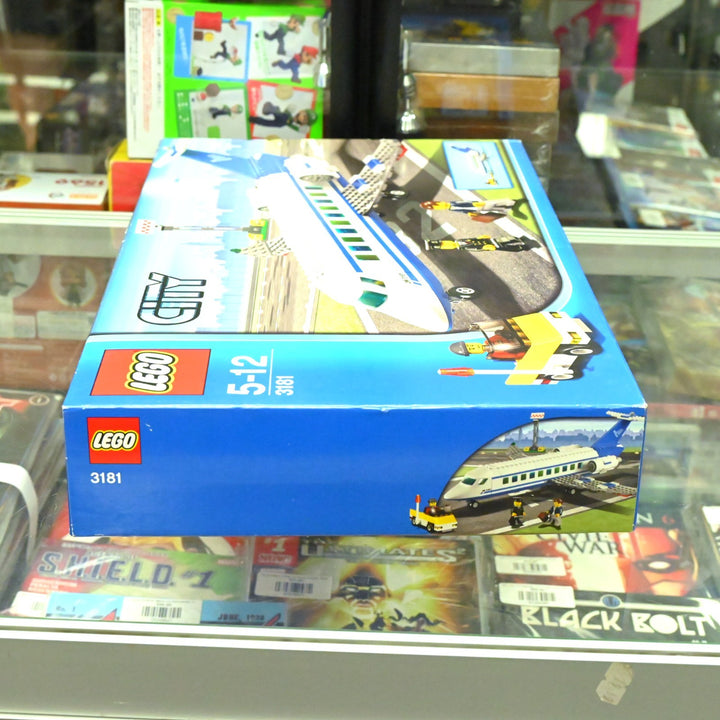 SEALED! LEGO 3181 Lego City - Passenger Plane - Toy